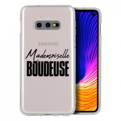 Coque mademoiselle boudeuse...