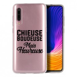 Coque chieuse boudeuse mais...