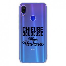 Coque chieuse boudeuse mais...