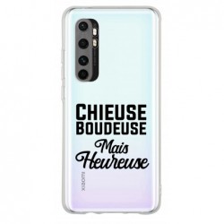 Coque chieuse boudeuse mais...